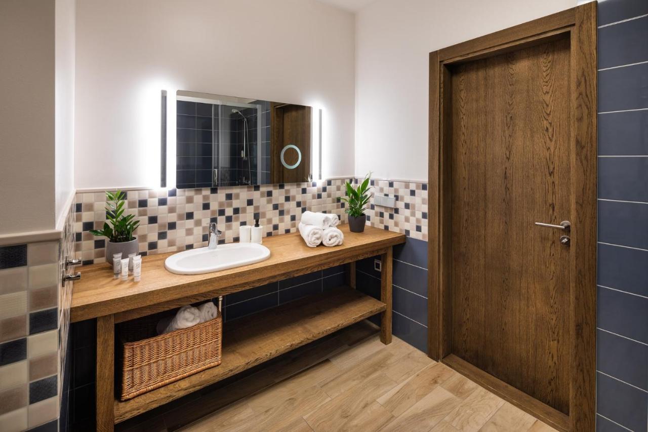 Riga Riverside Spacious One Bedroom Apartment Dış mekan fotoğraf